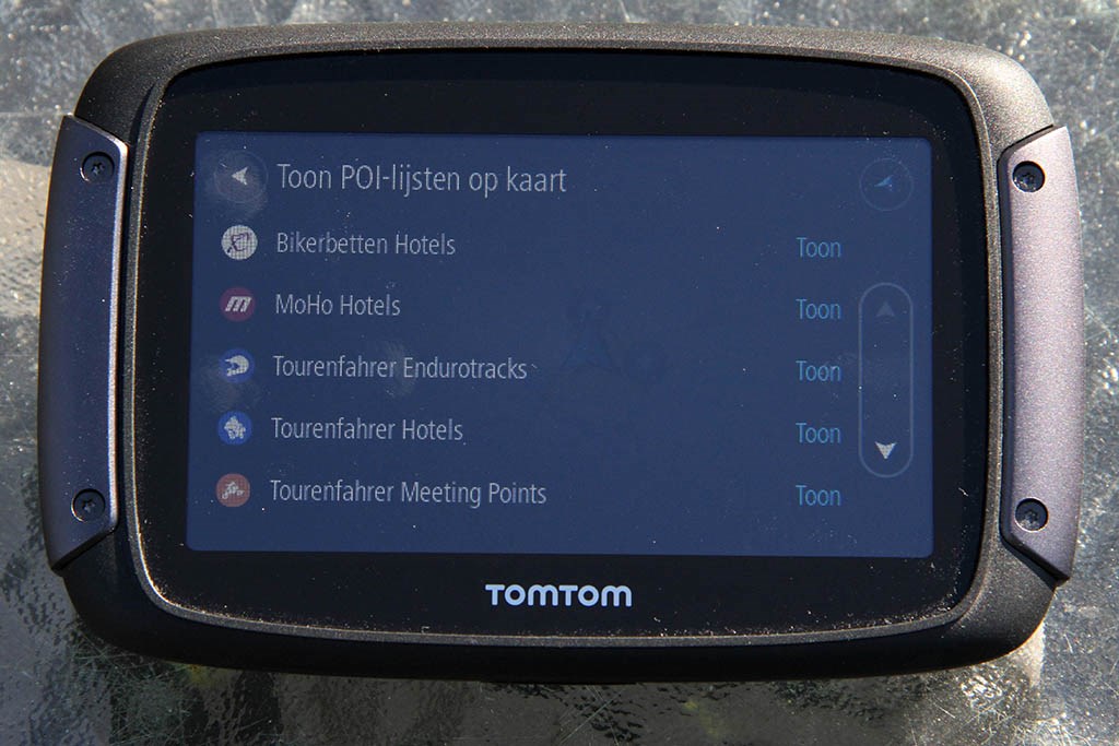ik luister naar muziek Een centrale tool die een belangrijke rol speelt Peer Motorfreaks - Test: TomTom RIDER 550 - MyDrive