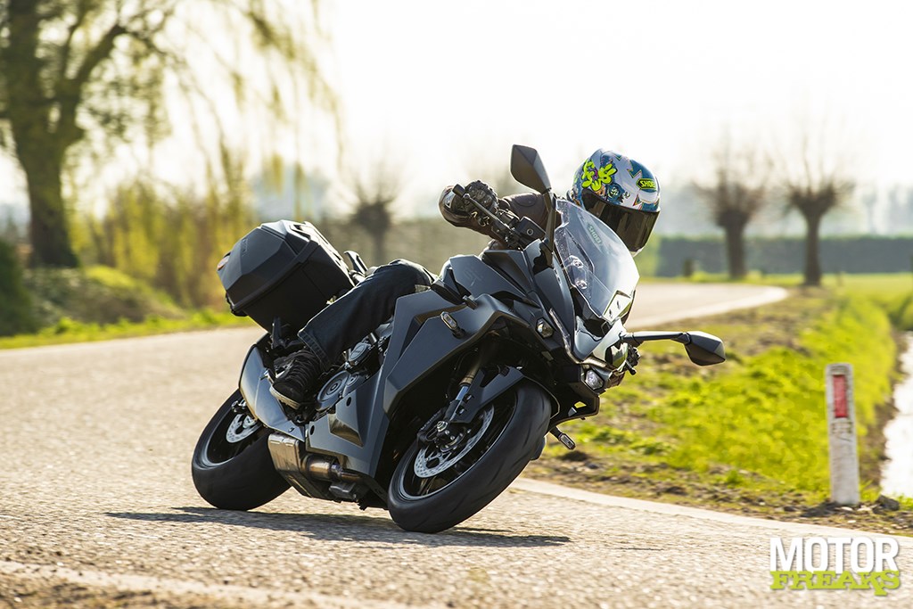 Suzuki GSX-800GT in the pipeline