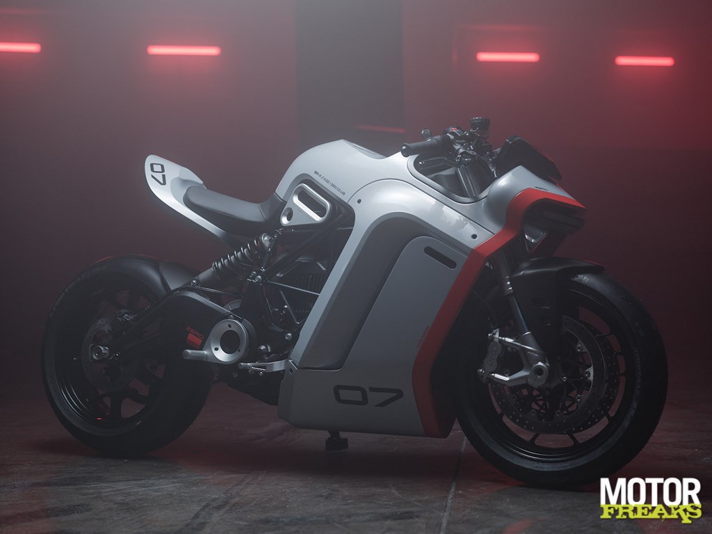 Zero SR-X: unique concept model