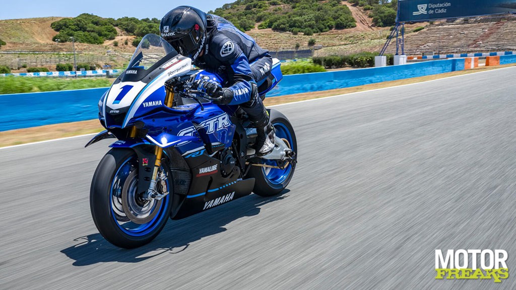 Yamaha updates YZF-R1 for 2025