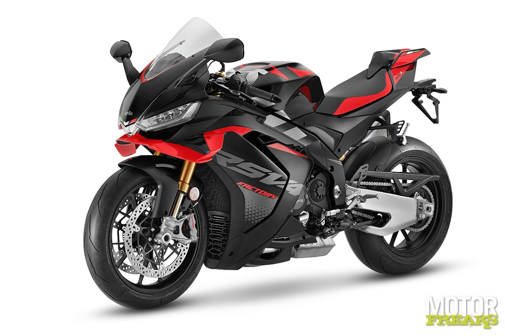 Aprilia 2025 RSV4 and RSV4 Factory: 220 hp Superbike