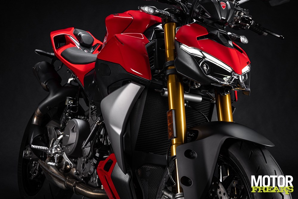 Ducati 2025 Streetfighter V2: less power, less weight
