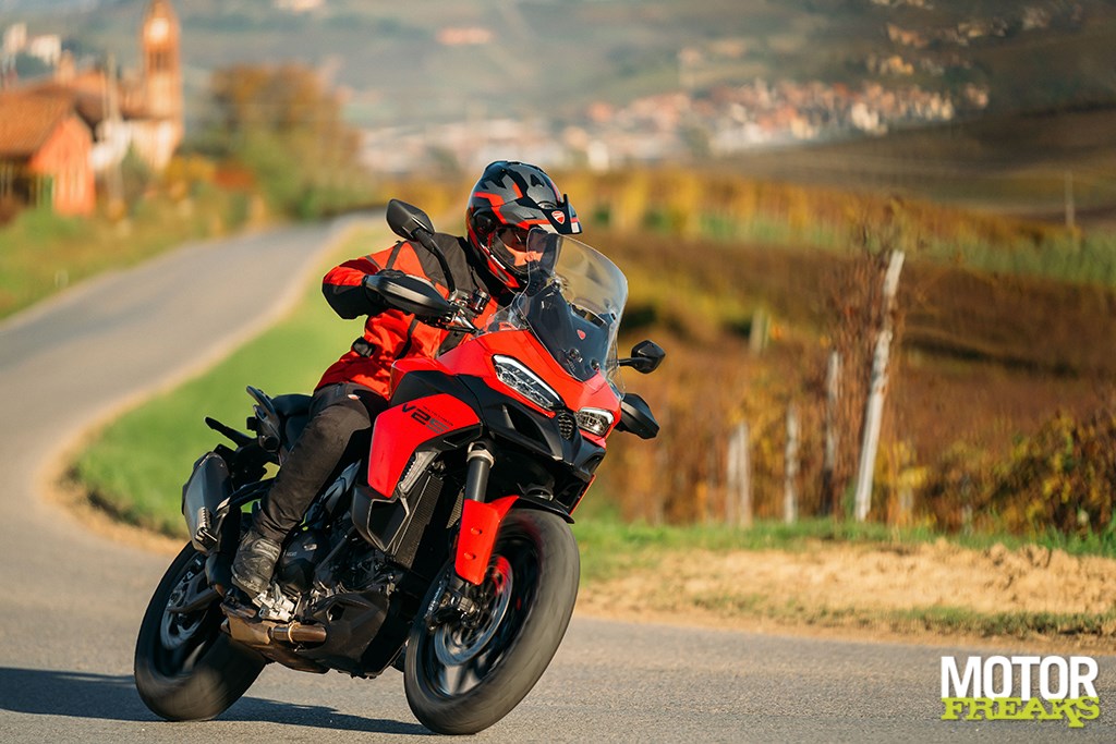 Ducati unveils 2025 Multistrada V2: lightest in its class