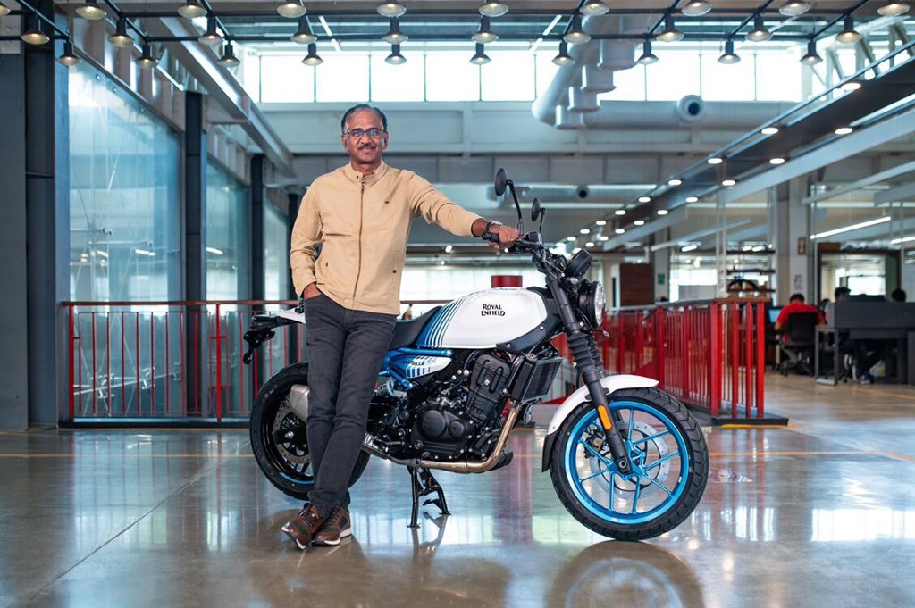 Royal Enfield sets sales record of 1 million