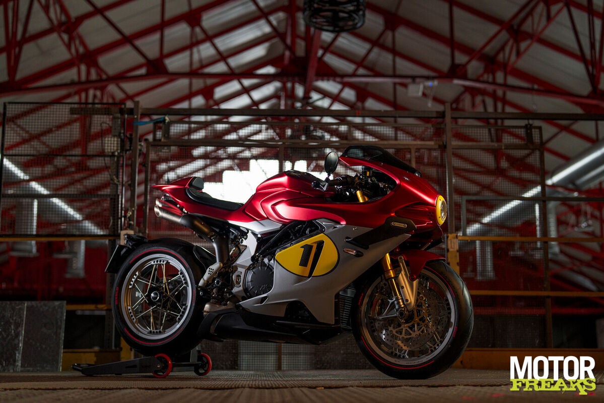 MV Agusta SuperVeloce 1000 AGO: Supervet tribute