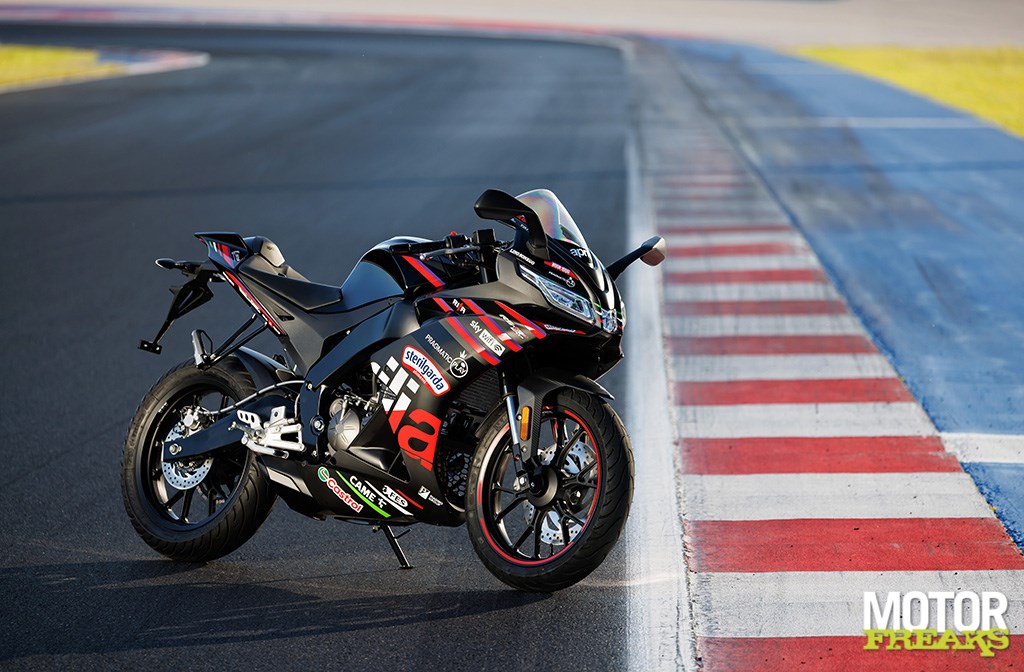 Aprilia RS 125 GP Replica: tribute to the RS-GP25