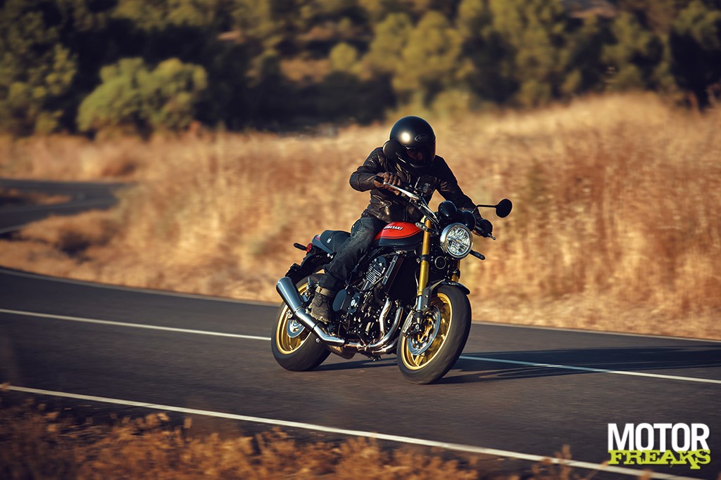 Kawasaki unveils updated Z900RS for 2026 Kawasaki unveils updated Z900RS for 2026