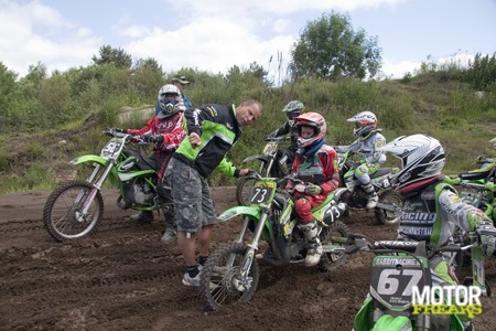 kawacrosstraining_02.jpg