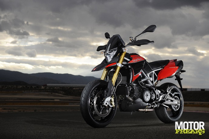 Aprilia Dorsoduro 1200