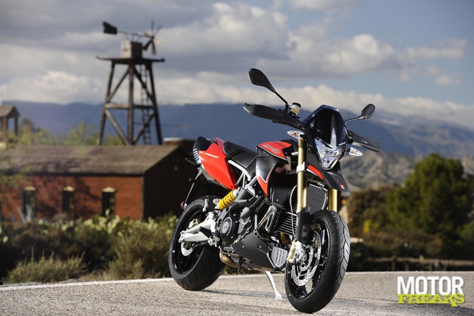 Aprilia Dorsoduro 1200