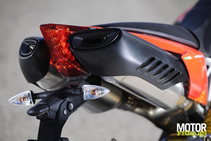 Aprilia Dorsoduro 1200