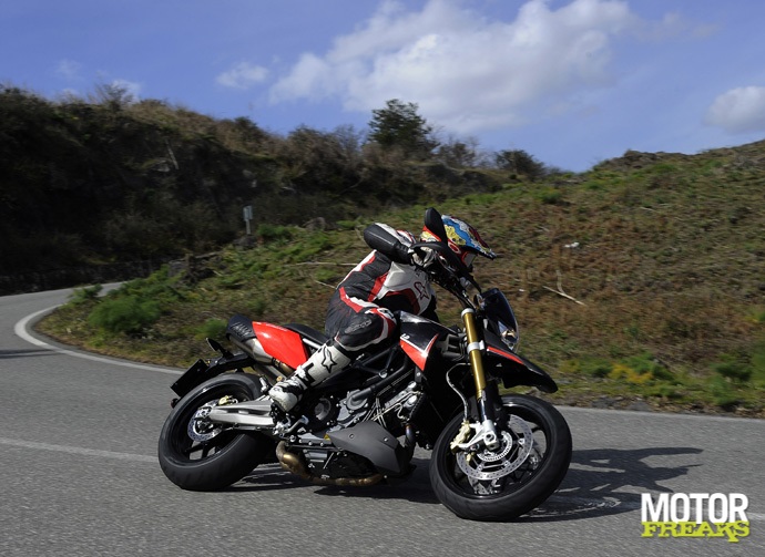Aprilia Dorsoduro 1200