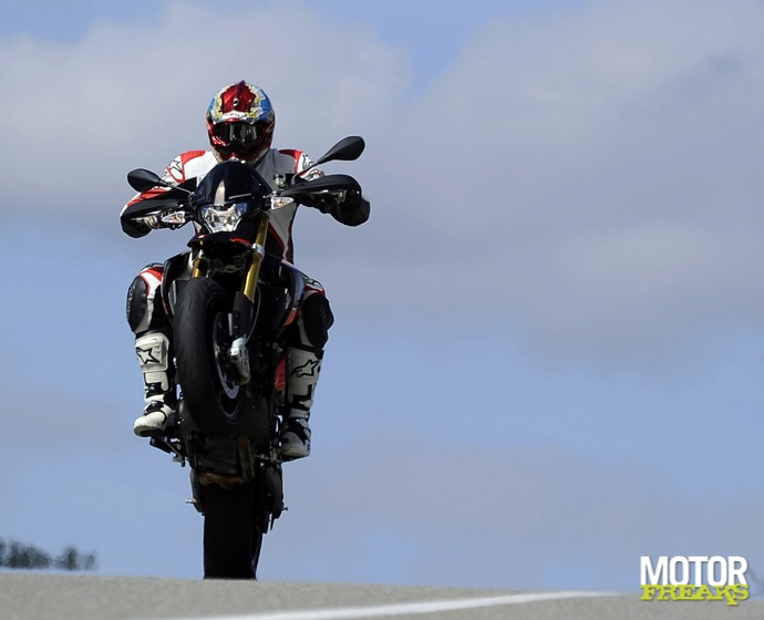 Aprilia Dorsoduro 1200