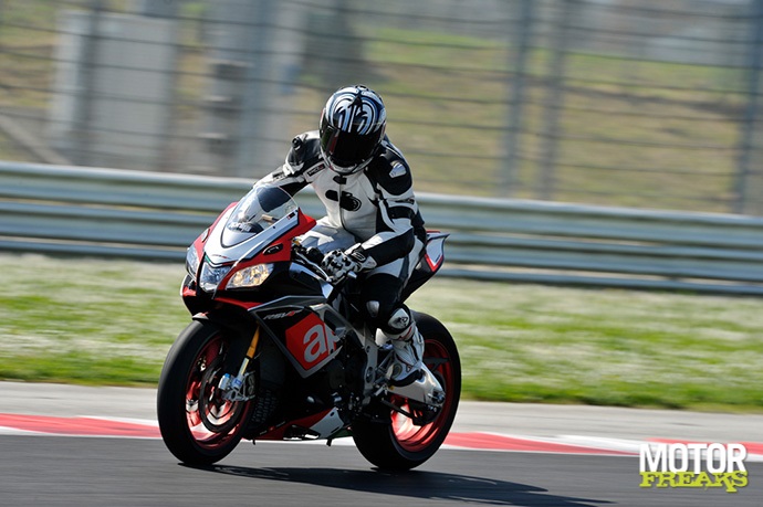 Aprilia RSV4 RF