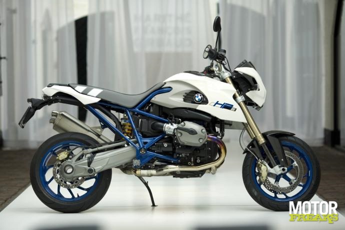 BMW-HP2MM-01-L.jpg