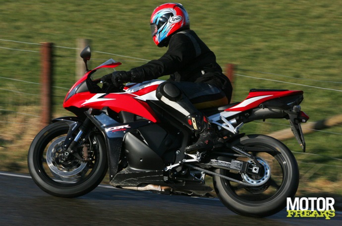 E9948.jpg