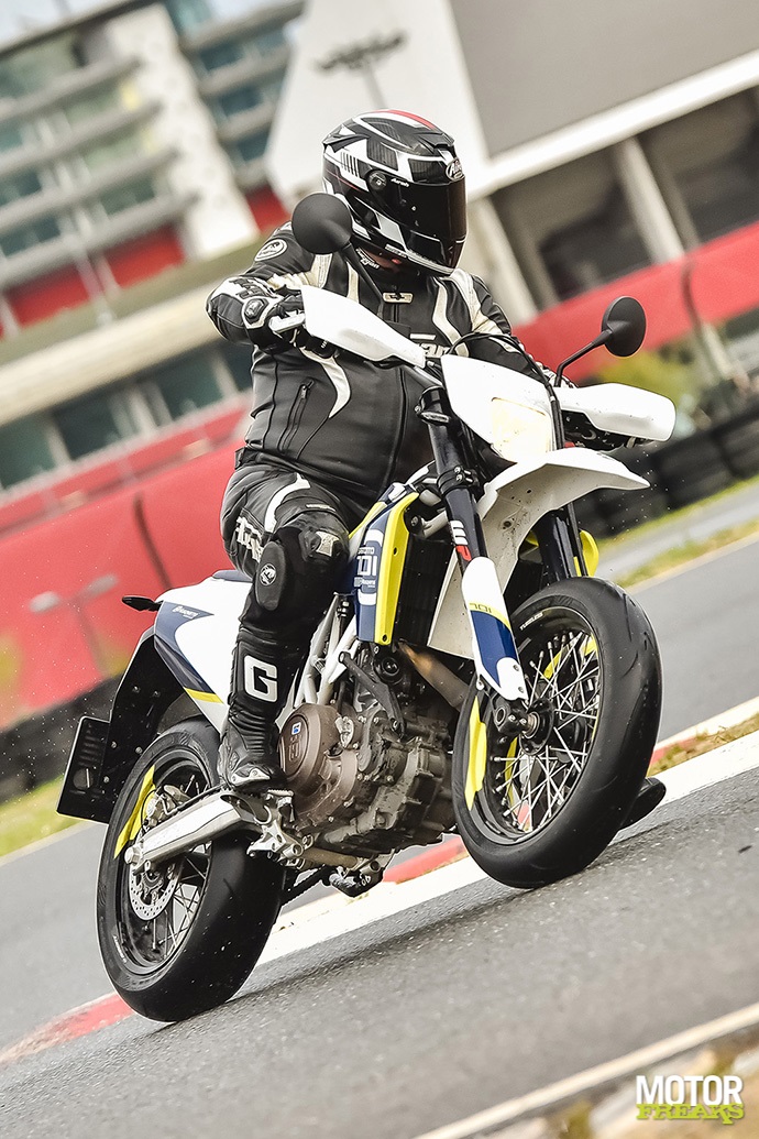 Husqvarna 701 Supermoto