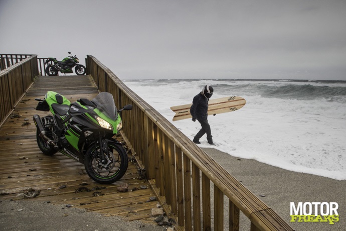 Kawasaki Z300 vs Ninja 300