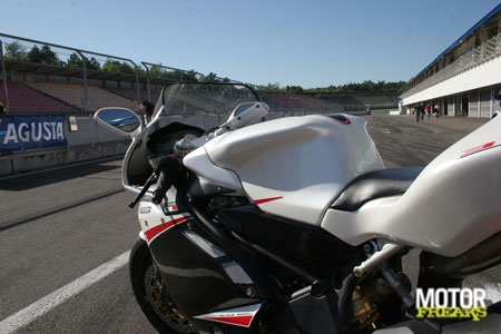 r312_910r_3_3.jpg