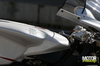 r312_910r_3_7.jpg