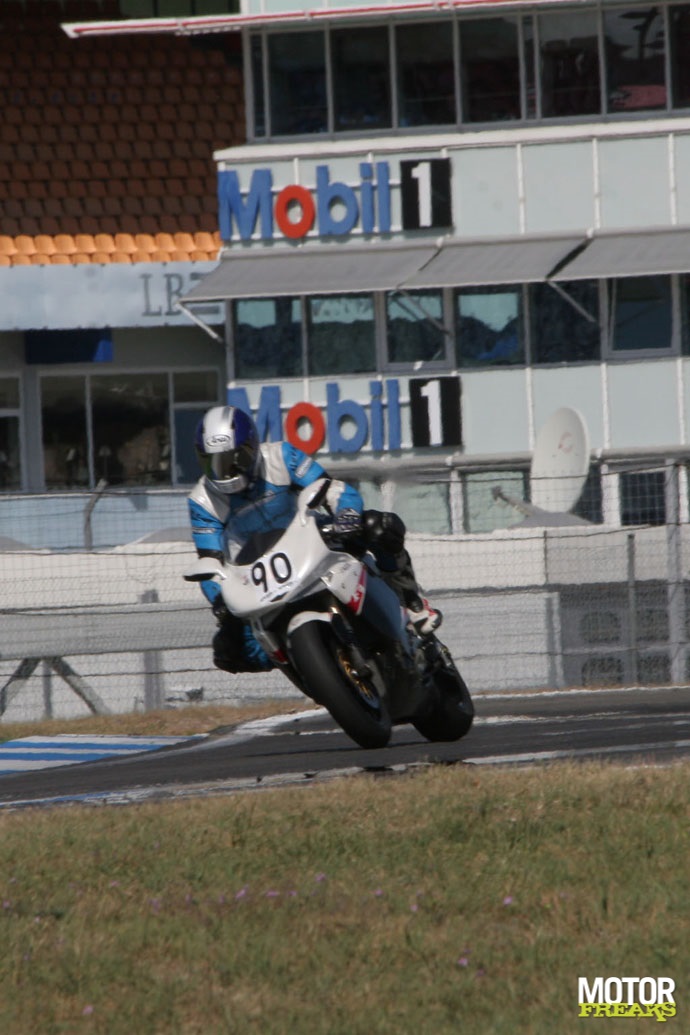 r312_910r_5_3.jpg