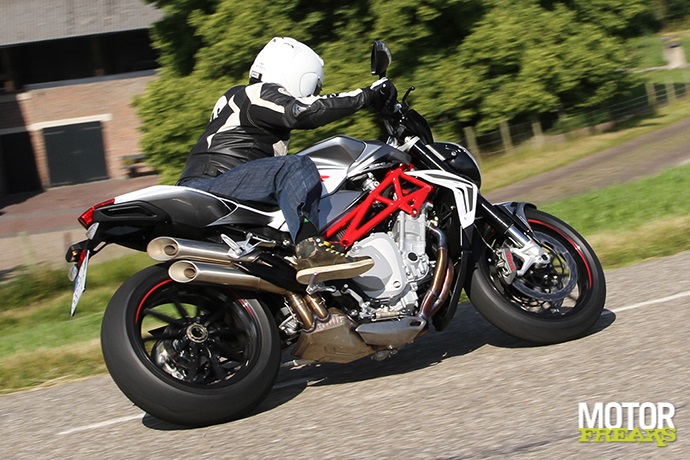 MV Agusta Brutale 1090RR