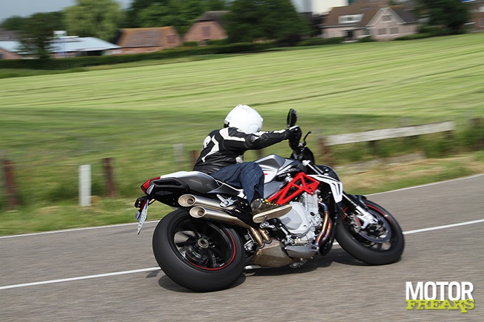 MV Agusta Brutale 1090RR