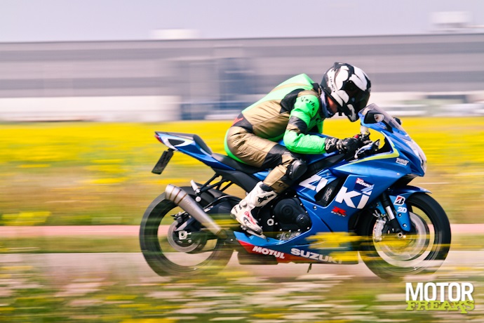 Suzuki 2014 GSX-R600 MotoGP replica