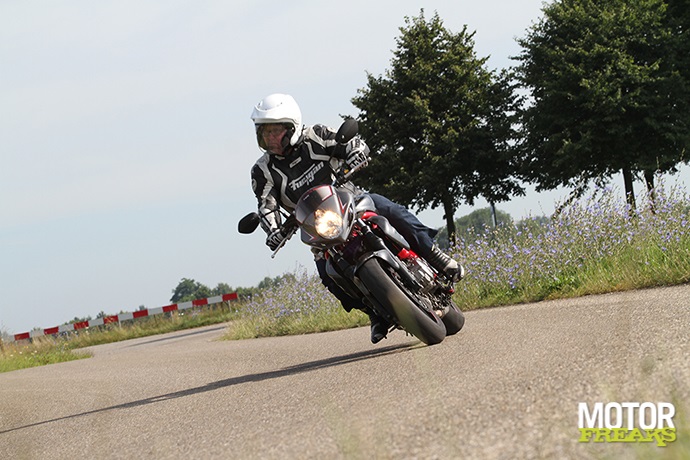 Suzuki 2014 Gladius Trophy