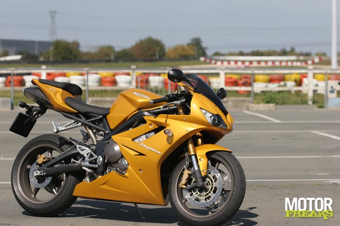 Triumph_Daytona675_IMG_0333.jpg