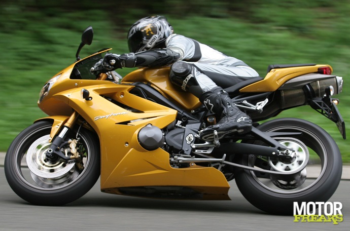 Triumph_Daytona675_IMG_1008.jpg