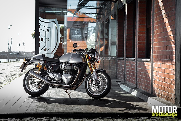 Triumph Thruxton R