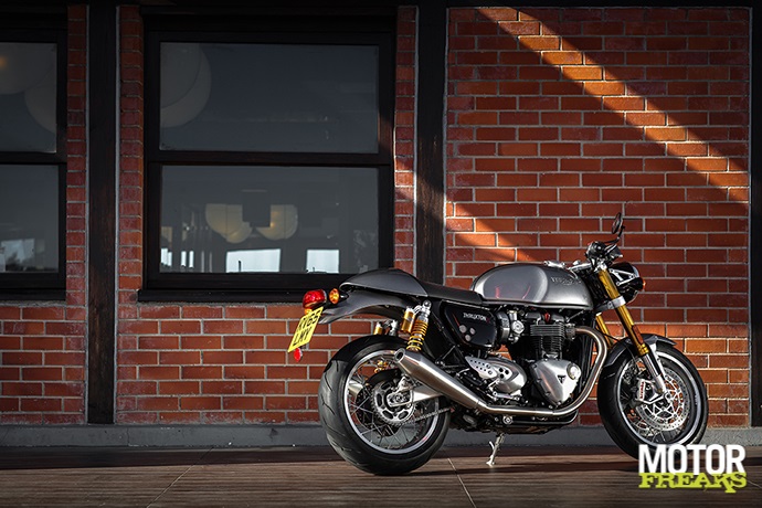 Triumph Thruxton R