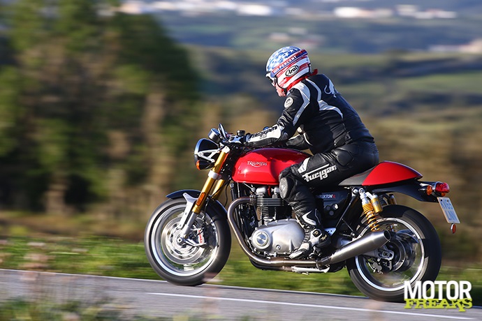 Triumph Thruxton R