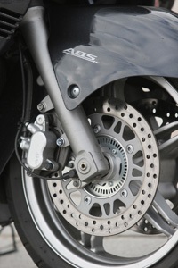 Paris_by_motorscooter_IMG_0838.jpg