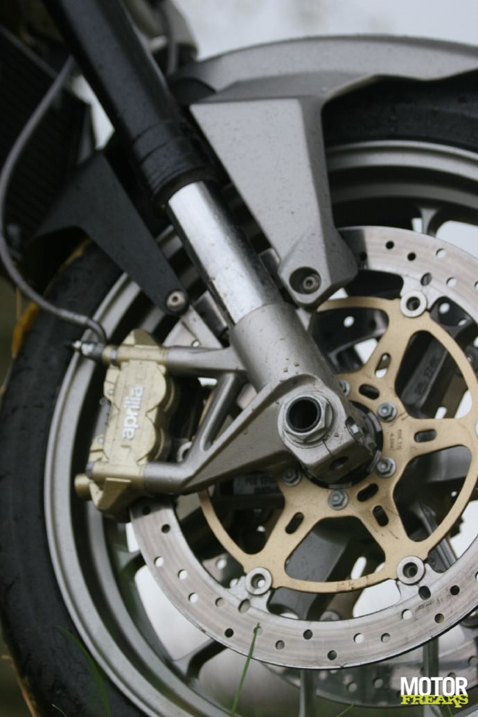 Street_Triple_Shiver750_IMG_2865.jpg
