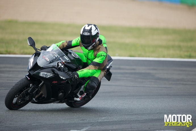 Superbikes op Magny Cours: Kawasaki ZX-10R