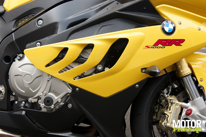 Superbikes op Magny Cours: BMW S1000RR