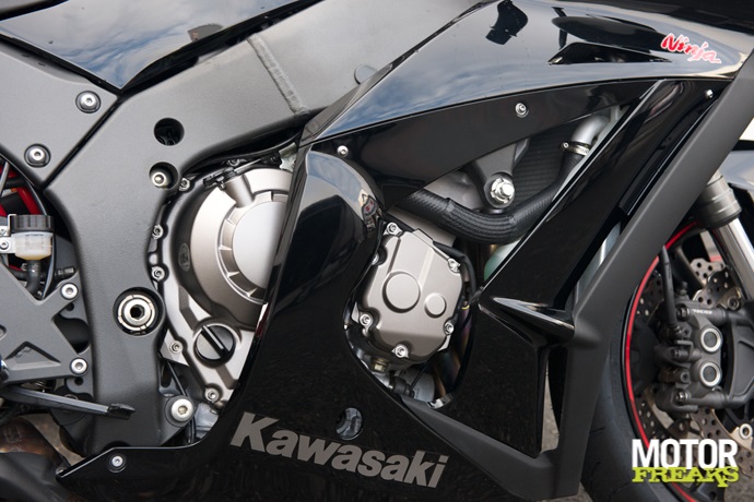 Superbikes op Magny Cours: Kawasaki ZX-10R