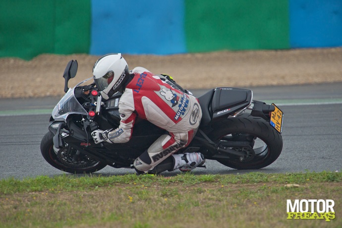 Superbikes op Magny Cours