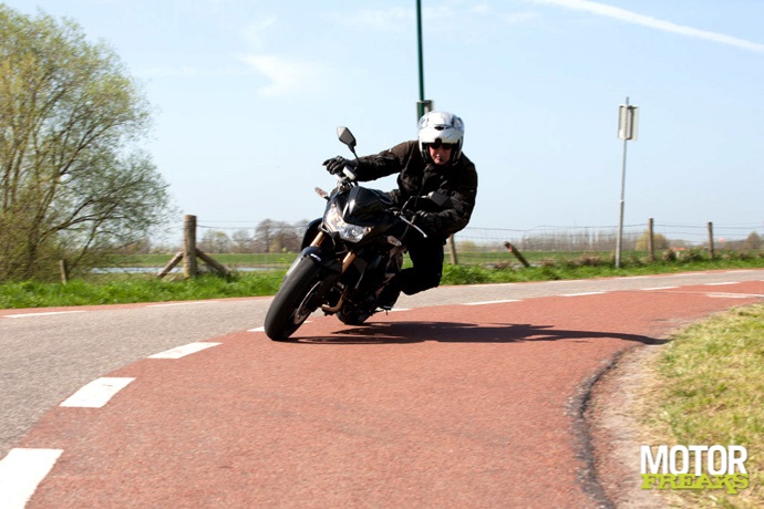 Kawasaki Z750R