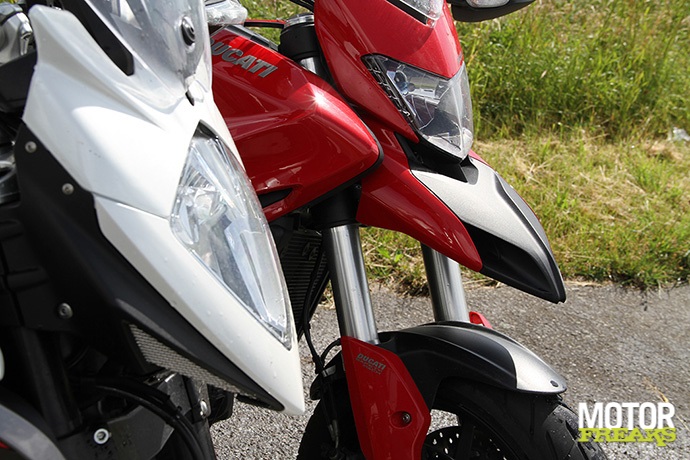 Ducati Hyperstrada versus MV Agusta Stradale 800