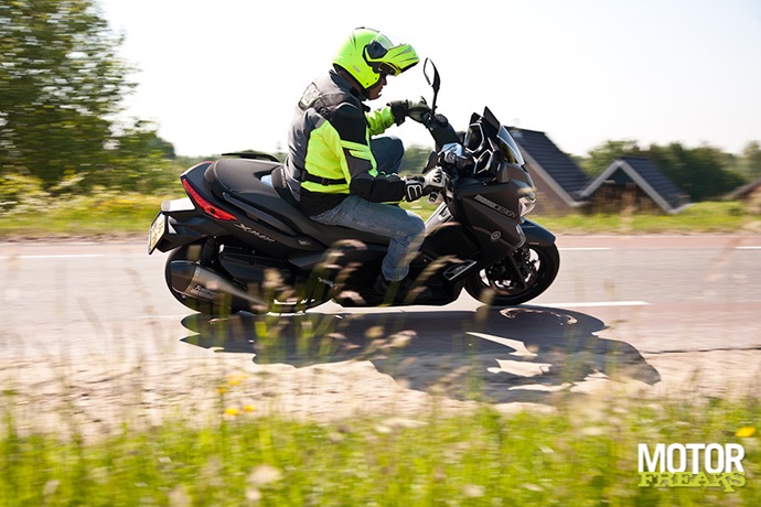 Yamaha X-Max 400