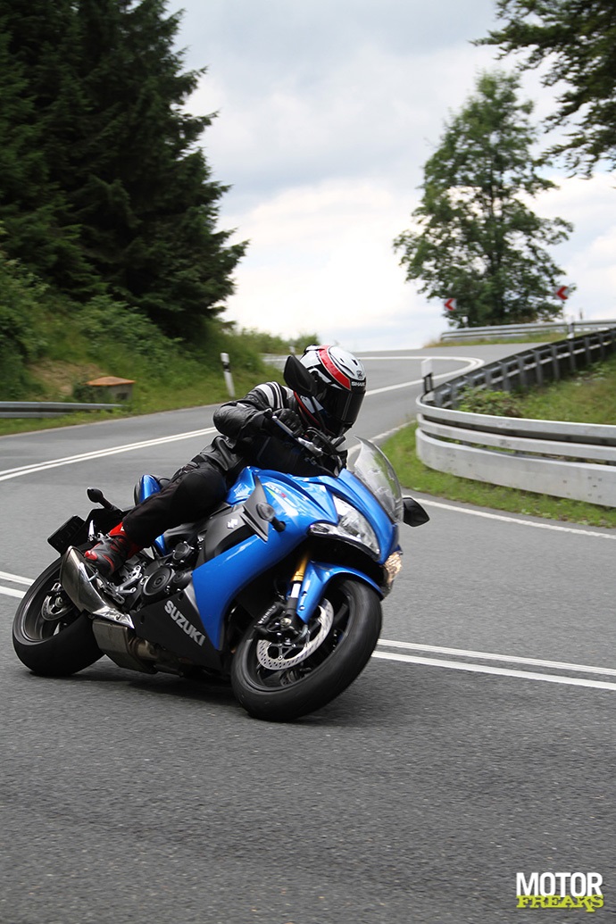 Suzuki GSX-S1000F