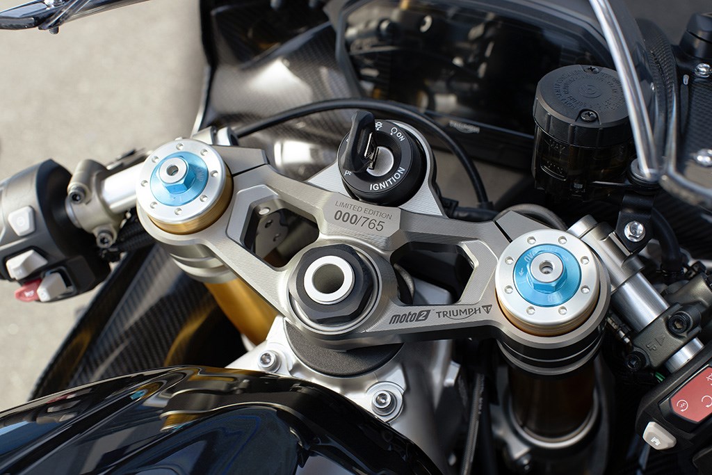 daytona_moto2_765-detail_10-1