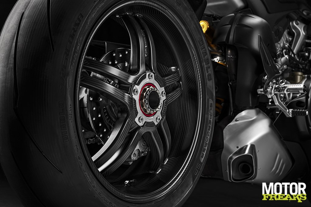 ducati_panigale_v4_sp_12-1
