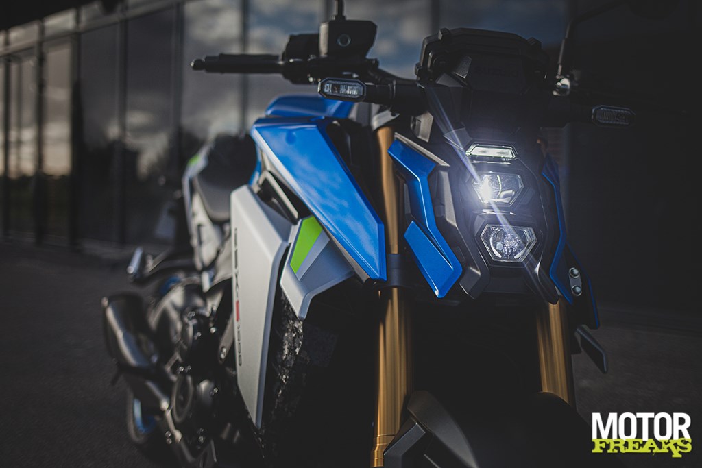 gsx-s1000_m2_action_43-1