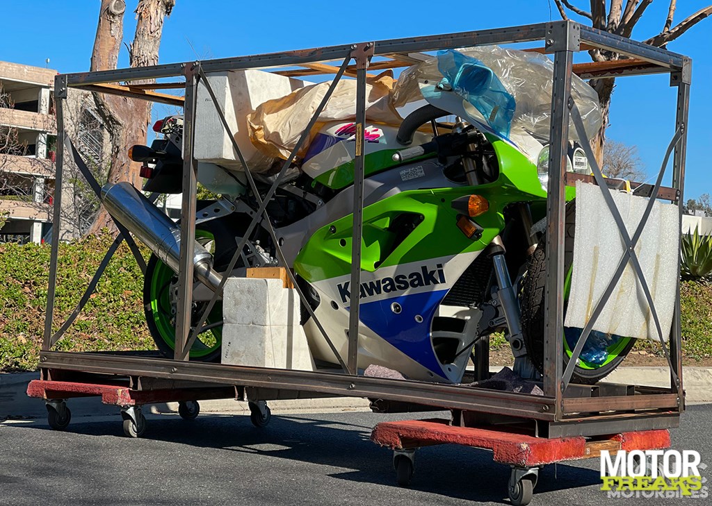 1992 ZXR750R nieuw in de krat ter veiling aangeboden | Motorfreaks