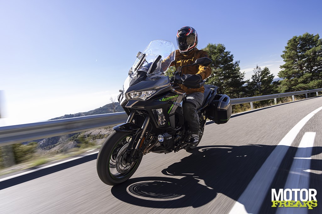 kawasaki_my25_versys_1100_se_2-2-1