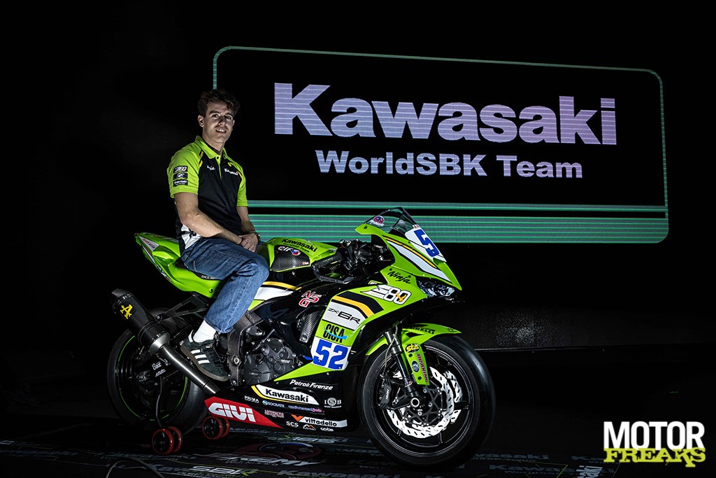 kawasaki_worldsbk_team_8-1